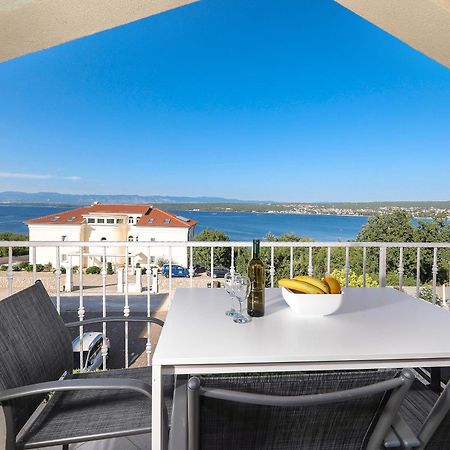 Apartamento Sea View By Moro Malinska Exterior foto