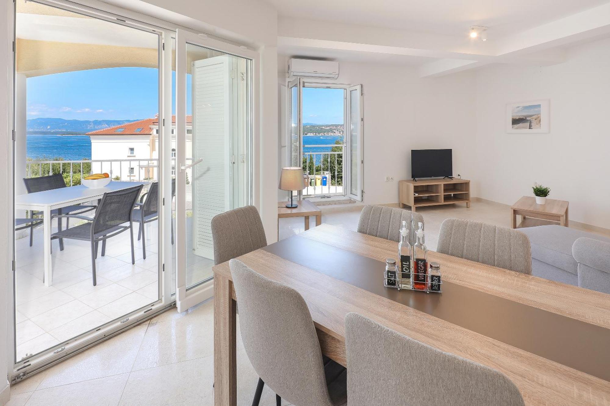 Apartamento Sea View By Moro Malinska Exterior foto